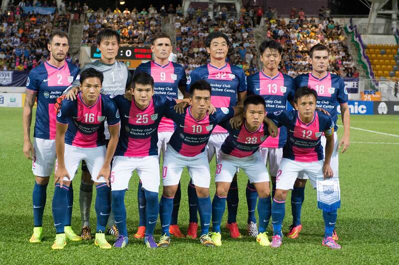 Đội hình Kitchee SC chụp ảnh tập thể trước trận đấu