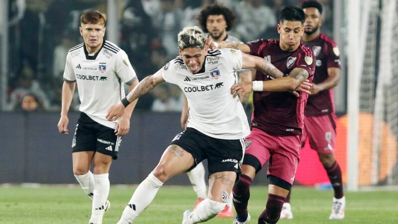 Một trận đấu rực lửa của đội bóng Colo-Colo 