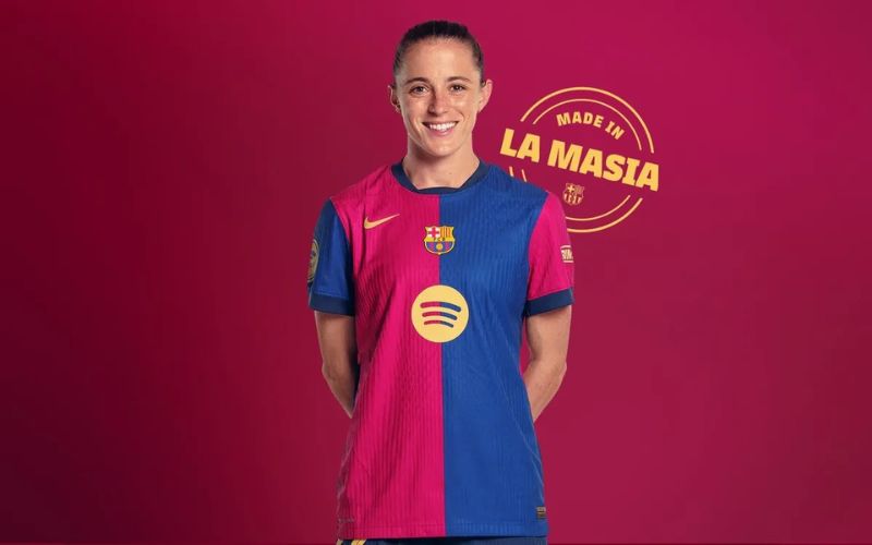 Ona Batlle khởi đầu giấc mơ bóng đá từ những ngày ở La Masia