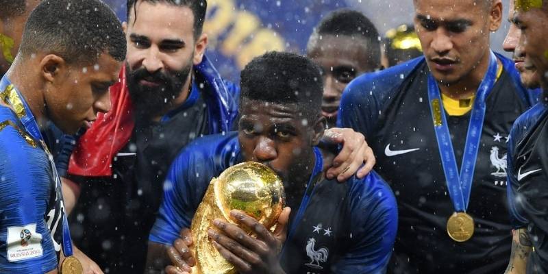 Samuel Umtiti vô địch World Cup