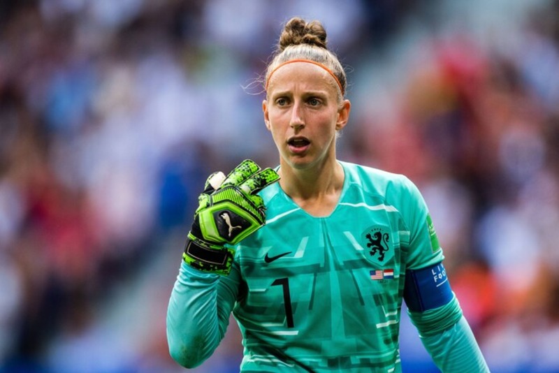 Sự nghiệp của nữ cầu thủ gắn liền với chiến thắng.