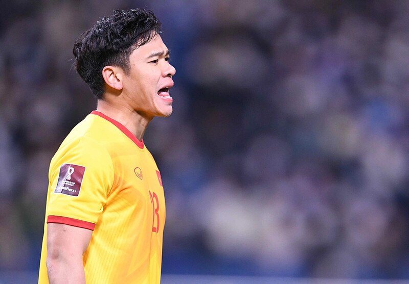 Thủ môn nhận lỗi trong bàn thua Nhật Bản