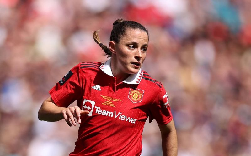 Tuyển thủ thống trị WSL với phong độ đỉnh cao tại Manchester United