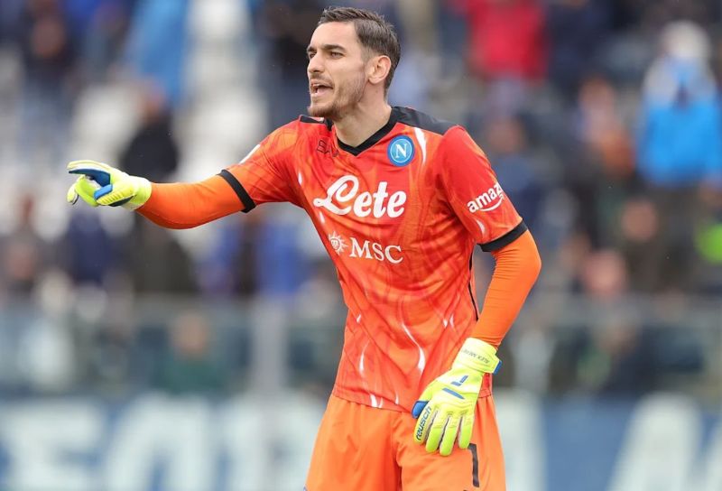 Alex Meret được kỳ vọng sẽ trở thành thủ môn số một của Azzurri