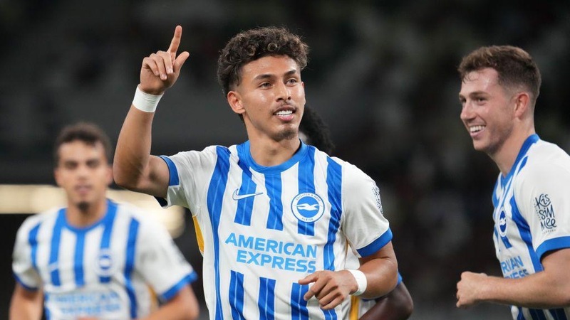 Anh thể hiện sự kết hợp giữa bóng đá hiện đại và bản sắc nam mỹ 