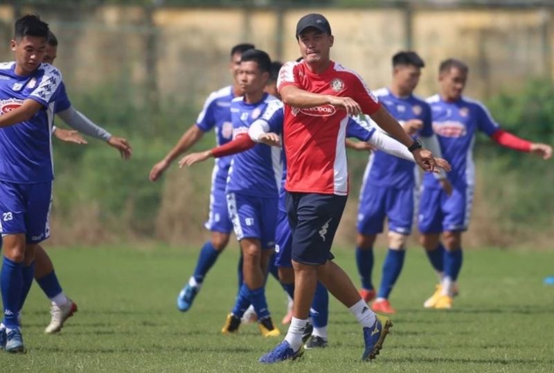 Lương Trung Tuấn là cựu trung vệ thép của bóng đá Việt Nam giai đoạn đầu những năm 2000