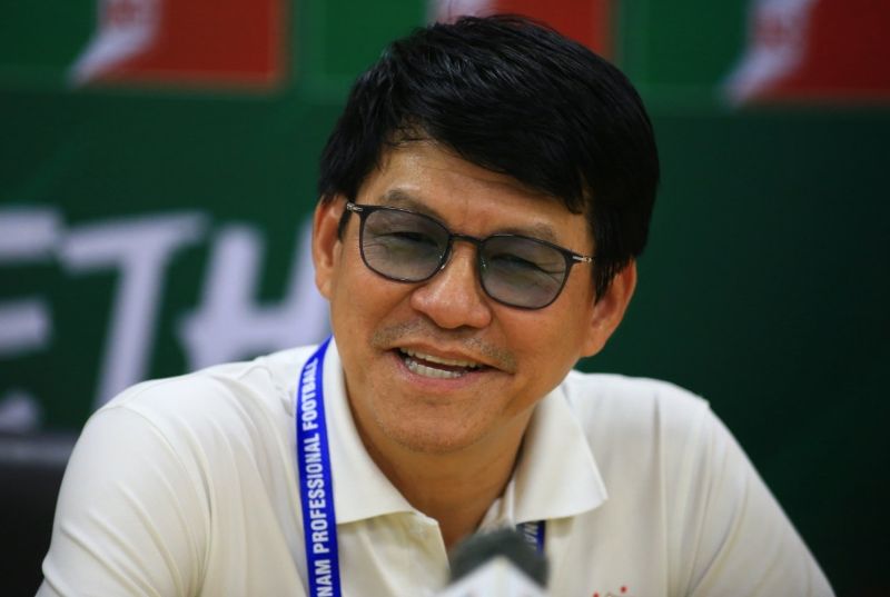 Ông từng giúp Sài Gòn FC giành vị trí top 3 V.League 2020, thành tích cao nhất trong lịch sử đội bóng