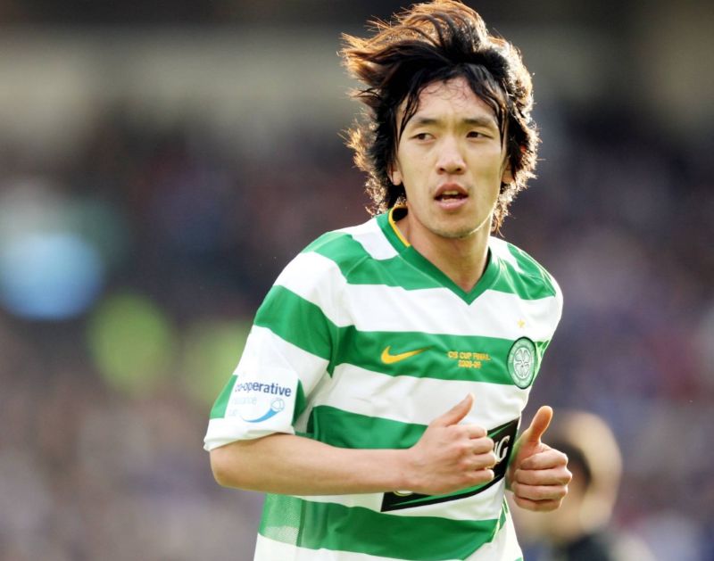 Shunsuke Nakamura sở hữu cái chân trái ma thuật và kỹ thuật thượng thừa