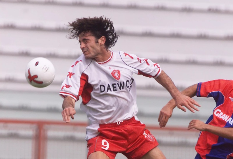 Ziris Vryzas được mệnh danh là một chiến binh thầm lặng 