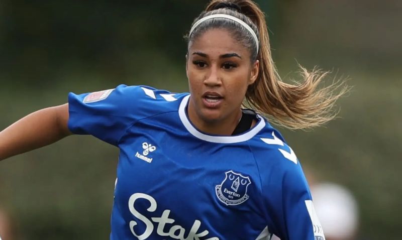 Cô là nguồn cảm hứng cho nhiều cầu thủ trẻ trong hành trình chinh phục bóng đá nữ