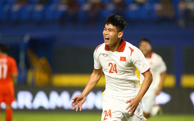 Nguyễn Ngọc Thắng được kì vọng sẽ trở thành trụ cột của tuyển quốc gia trong tương lai gần