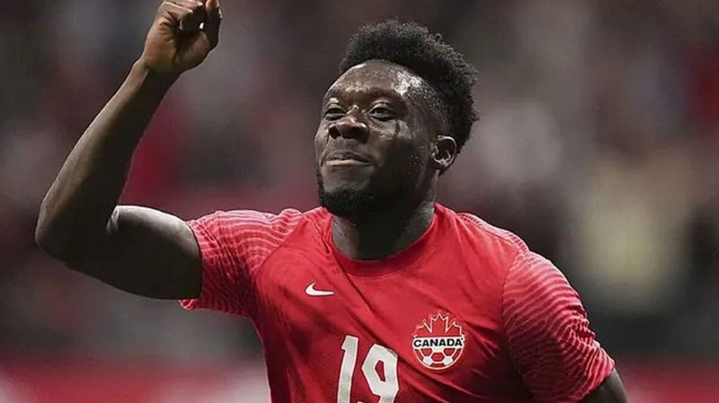 Ở tuổi 24, Alphonso Davies đã giành nhiều danh hiệu lớn cùng Bayern Munich