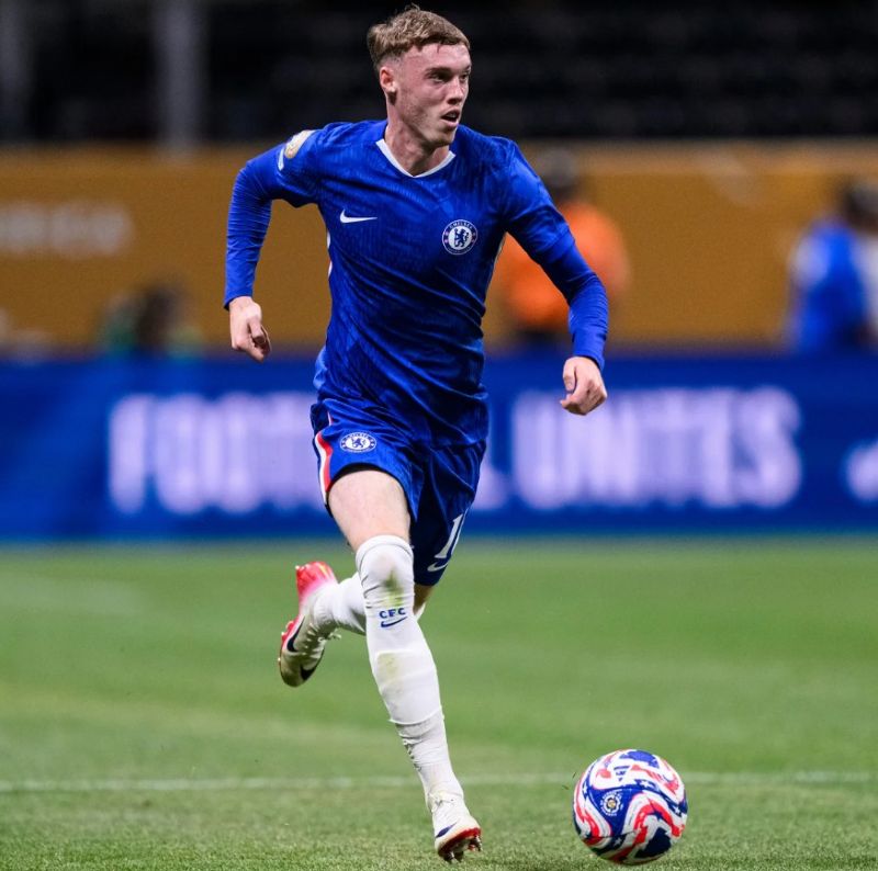 Sự nghiệp của Cole Palmer đang mở ra tương lai rực rỡ