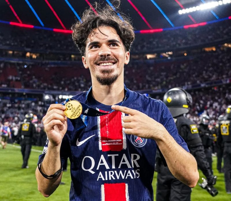 Viva Vitinha là tiền vệ trẻ đầy triển vọng của bóng đá Bồ Đào Nha