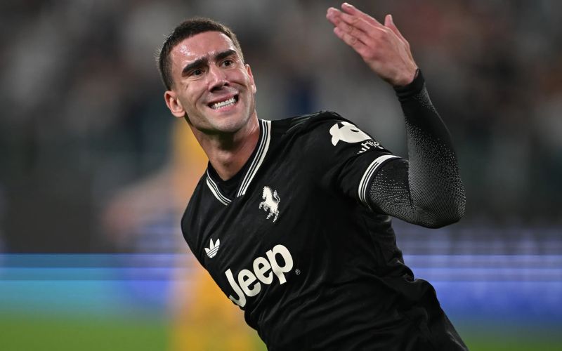 Chân sút khẳng định bản thân là viên ngọc quý của bóng đá Serbia.