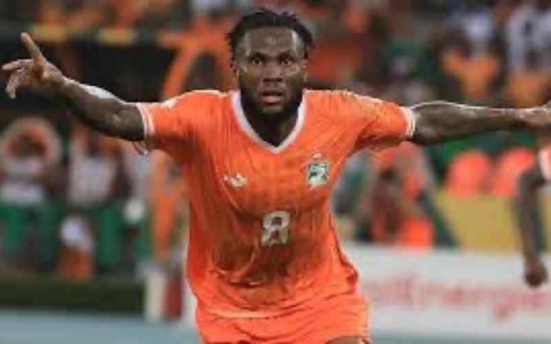 Chân sút sở hữu khả năng tấn công lẫn phòng ngự.