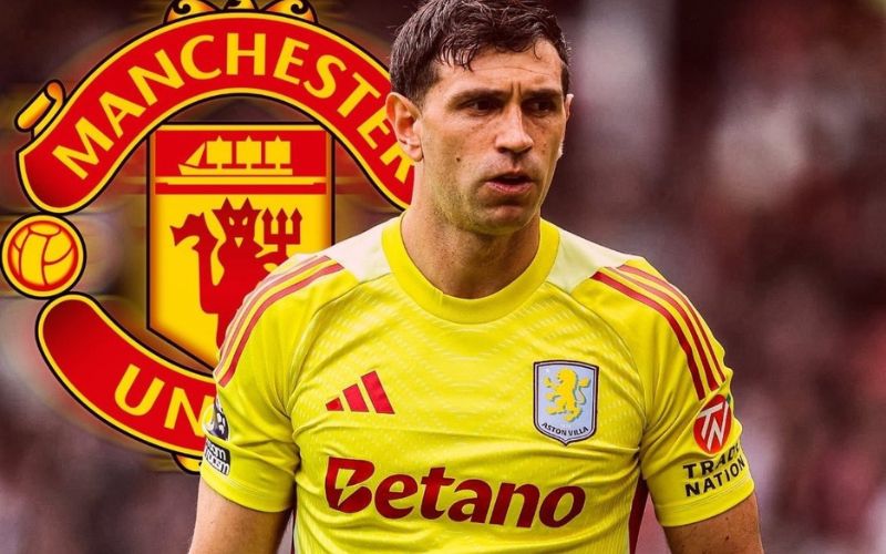 Martínez trở thành người hùng dân tộc tại World Cup 2022.