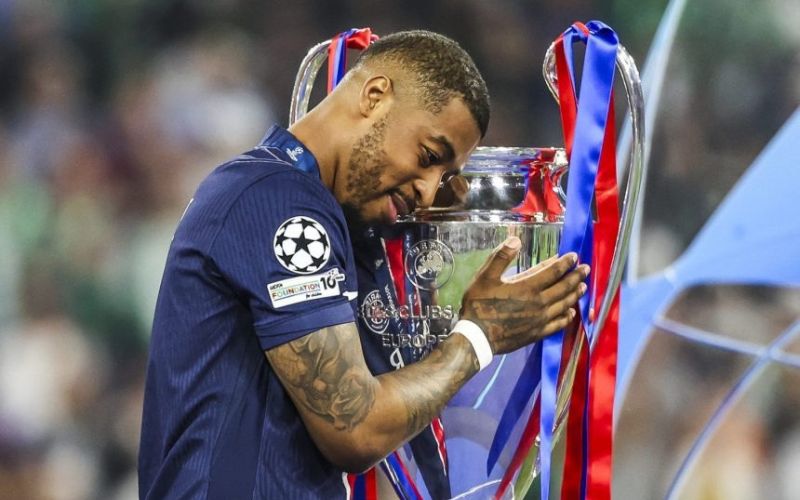 Presnel Kimpembe trở thành nhân tố quan trọng trong chiến thuật phòng ngự của đội tuyển Pháp.